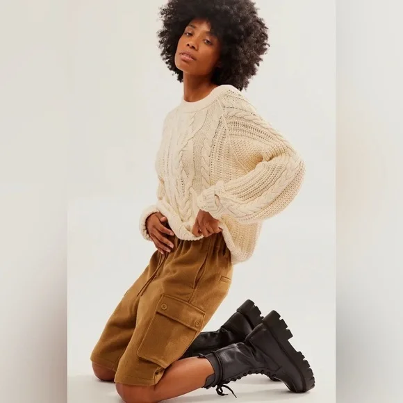 NWOT FREE PEOPLE Charli Wool Longline Cargo Shorts In Bronze Brown MRSP $148 - Picture 5 of 12